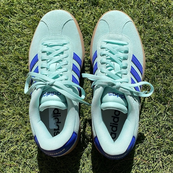 NWT ADIDAS Court Bold Shoes! - Picture 8 of 11